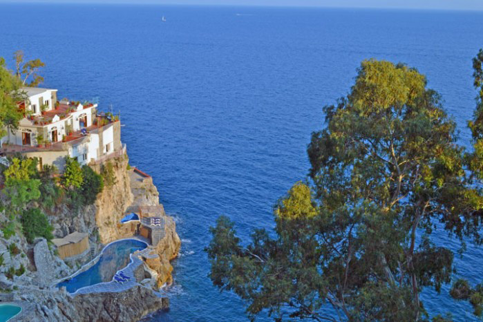 Villa Nettuno, Italy